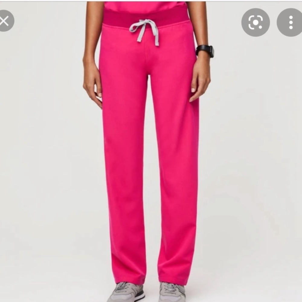 NWT FIGS SHOCKING PINK LIVINGSTON SCRUB PANT S